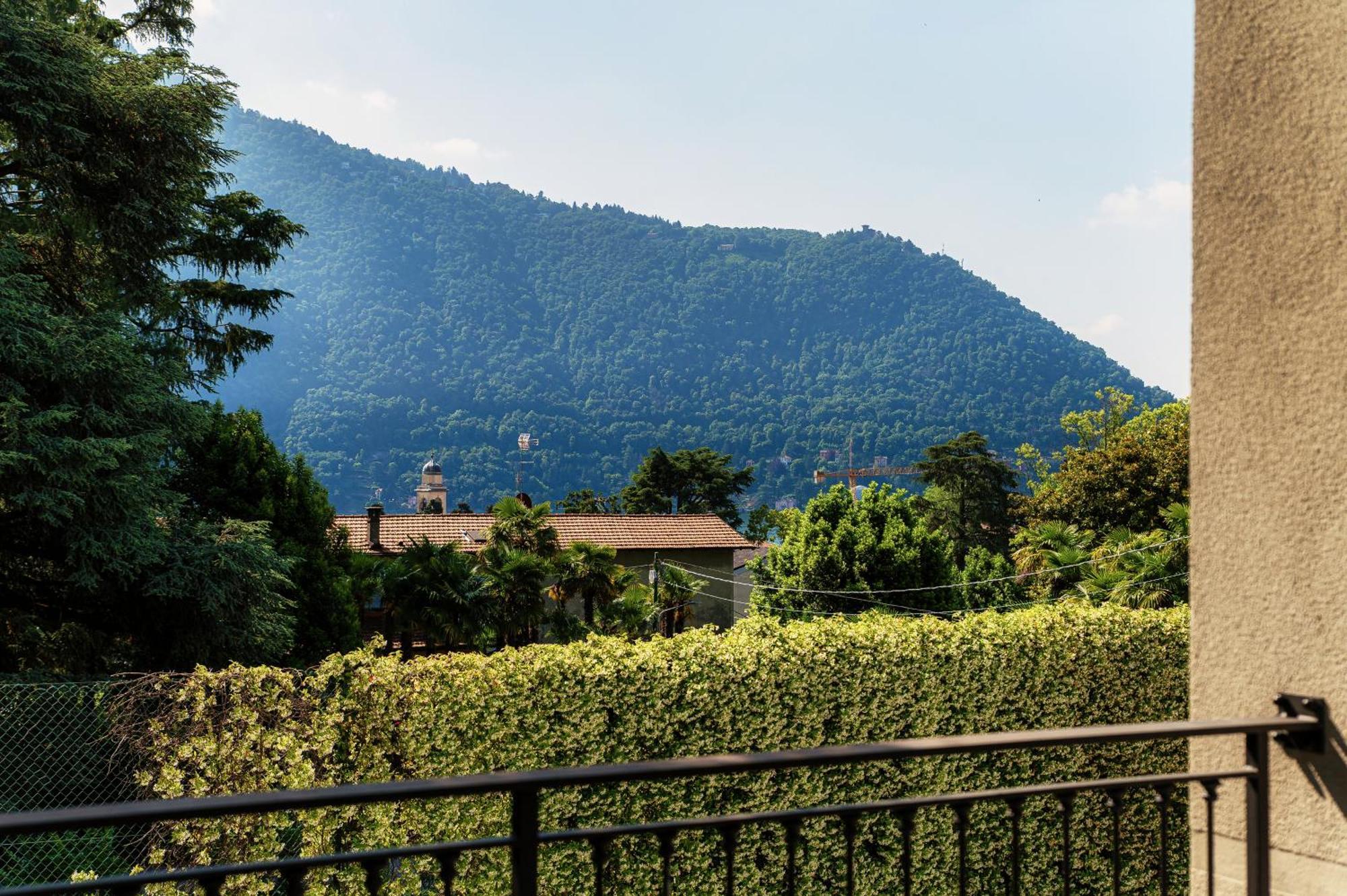 Hotel Ristorante La Vignetta Cernobbio Exterior photo